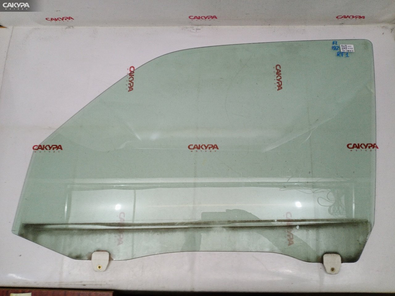 Стекло боковое переднее левое Honda Stepwgn RF1 B20B: купить в Сакура Красноярск.