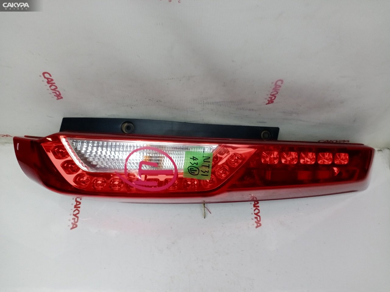 Фонарь стоп-сигнала правый Nissan X-TRAIL NT31 MR20DE 220-23308: купить в Сакура Красноярск.