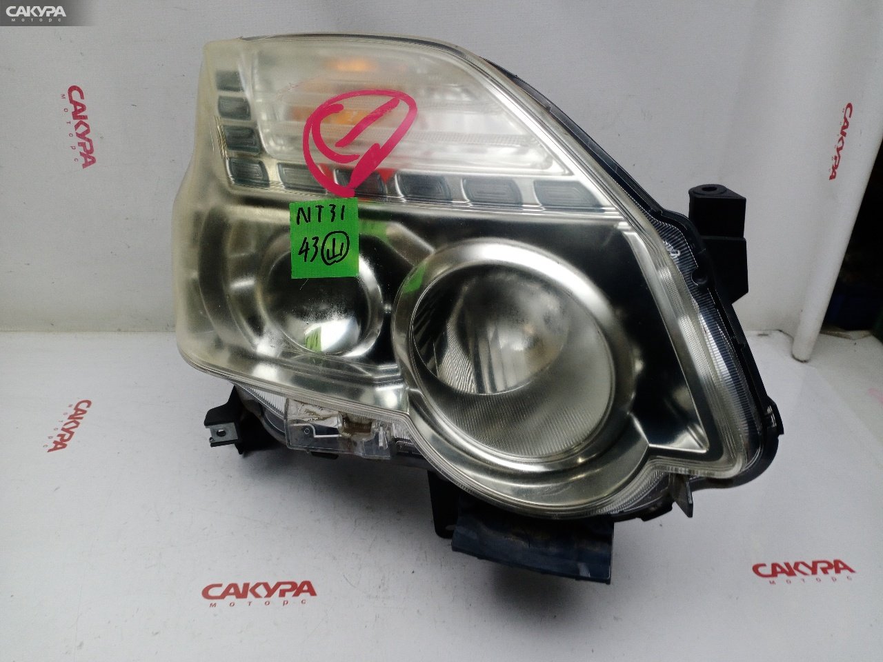Фара правая Nissan X-TRAIL NT31 MR20DE 1848: купить в Сакура Красноярск.