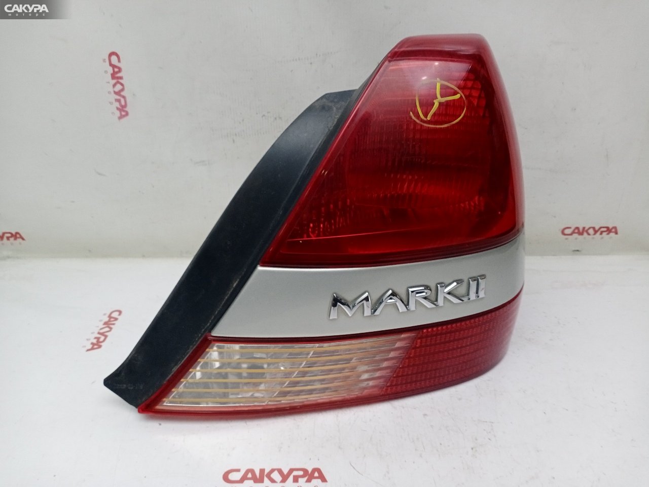 Фонарь стоп-сигнала правый Toyota Mark II JZX110 1JZ-FSE 22-305: купить в Сакура Красноярск.