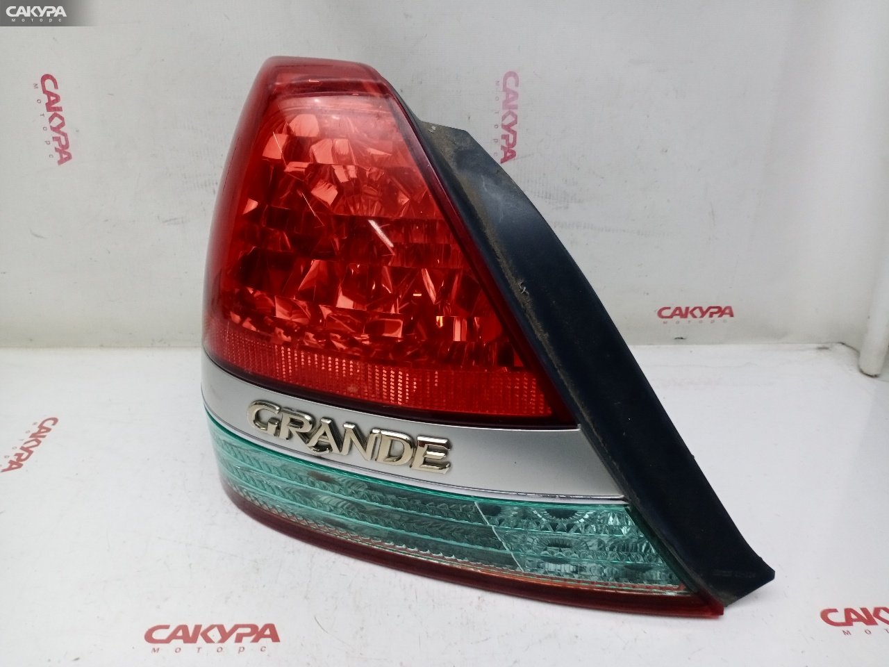 Фонарь стоп-сигнала левый Toyota Mark II GX115 1G-FE 22-324: купить в Сакура Красноярск.