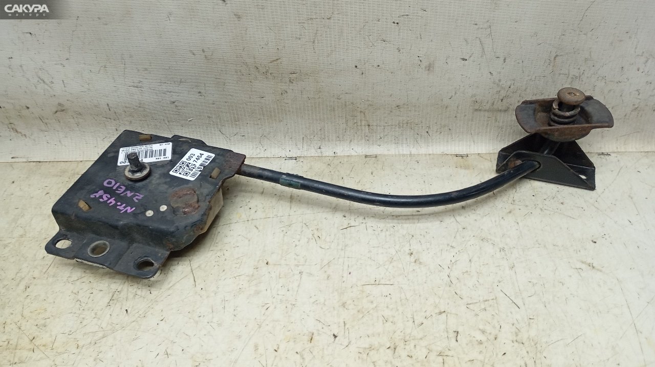 Кронштейн запасного колеса Toyota Wish ZNE10G 1ZZ-FE: купить в Сакура Красноярск.