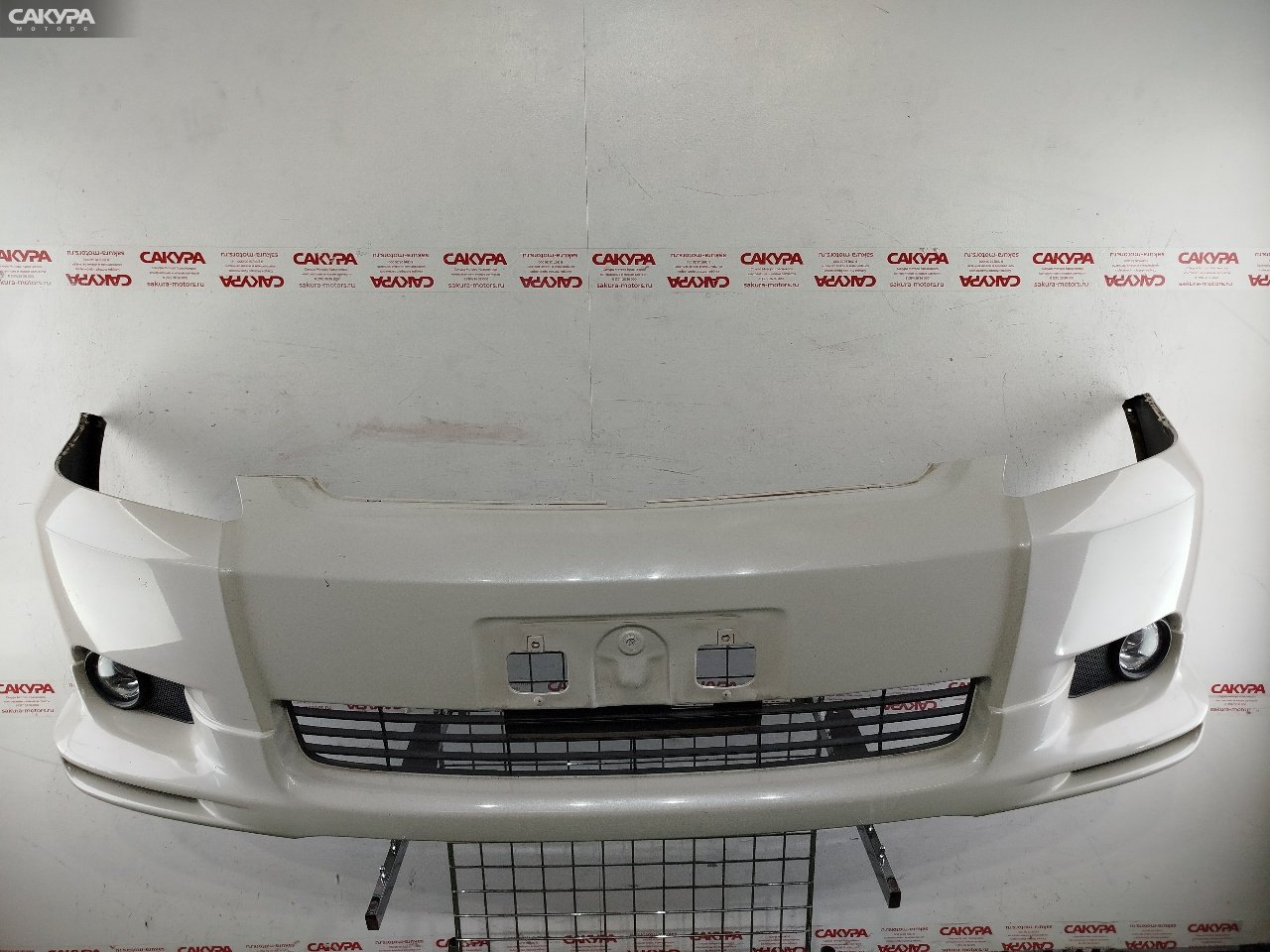 Бампер передний Toyota Wish ZNE10G 1ZZ-FE: купить в Сакура Красноярск.