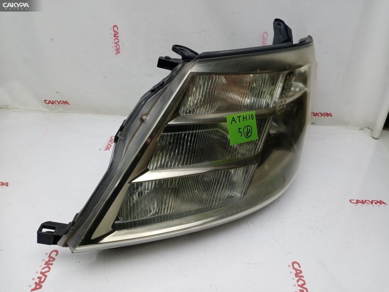 Фара левая Toyota Alphard ATH10 2AZ-FXE 58-10: купить в Сакура Красноярск.
