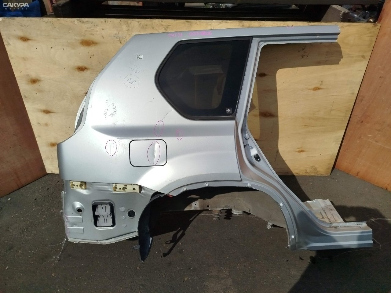 Крыло заднее правое Nissan X-TRAIL TNT31 QR25DE: купить в Сакура Красноярск.