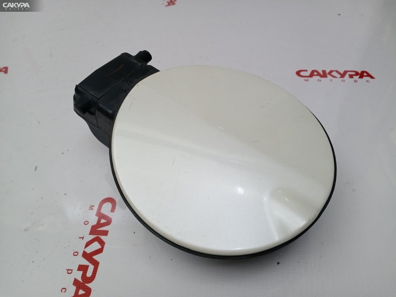 Лючок топливного бака Honda FIT GD1 L13A: купить в Сакура Красноярск.