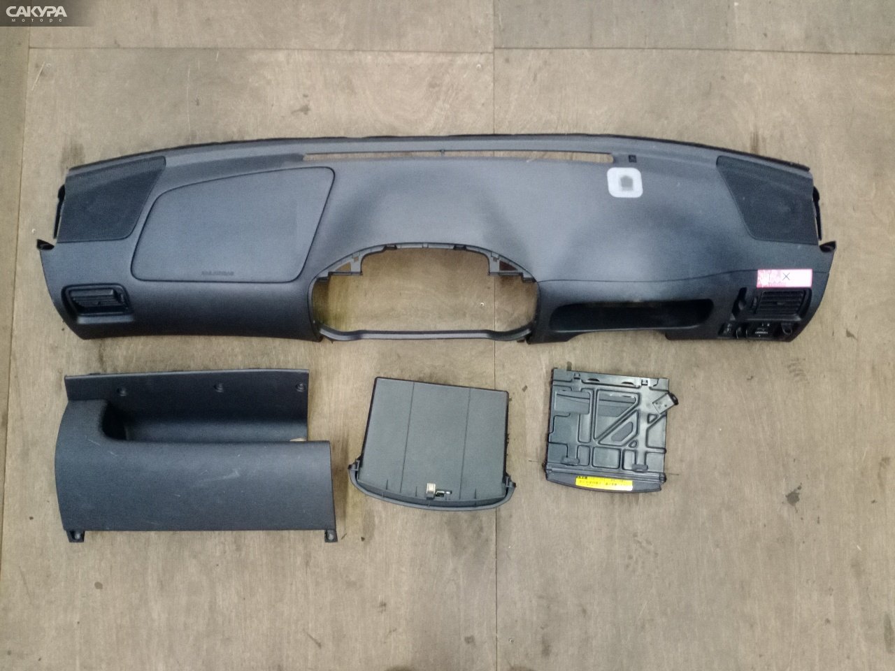 Панель передняя в салон Toyota Probox NCP50V 2NZ-FE: купить в Сакура Красноярск.