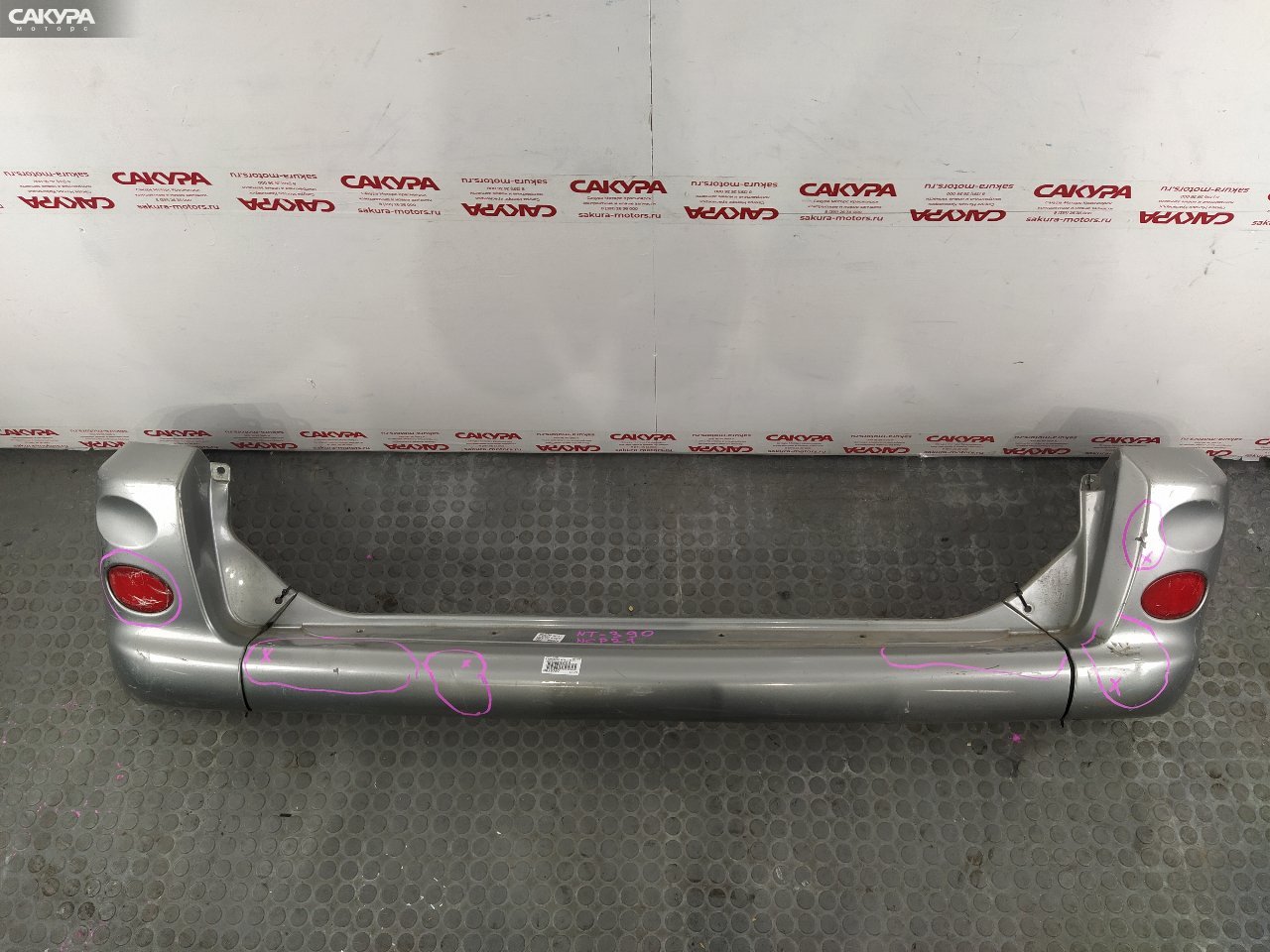 Бампер задний Toyota Funcargo NCP21 1NZ-FE: купить в Сакура Красноярск.