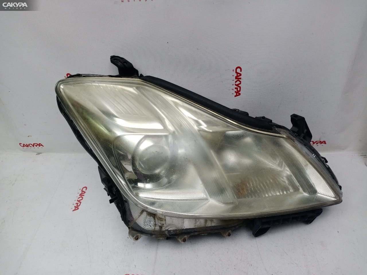 Фара правая Toyota Crown GRS202 3GR-FSE 30-341: купить в Сакура Красноярск.