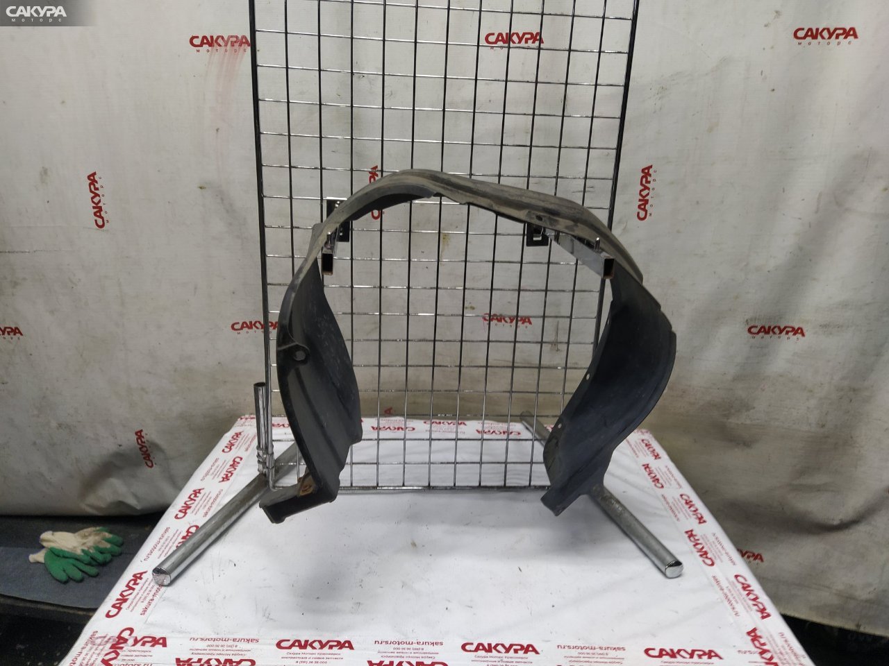 Подкрылок передний правый Suzuki Wagon R Solio MA34S M13A: купить в Сакура Красноярск.