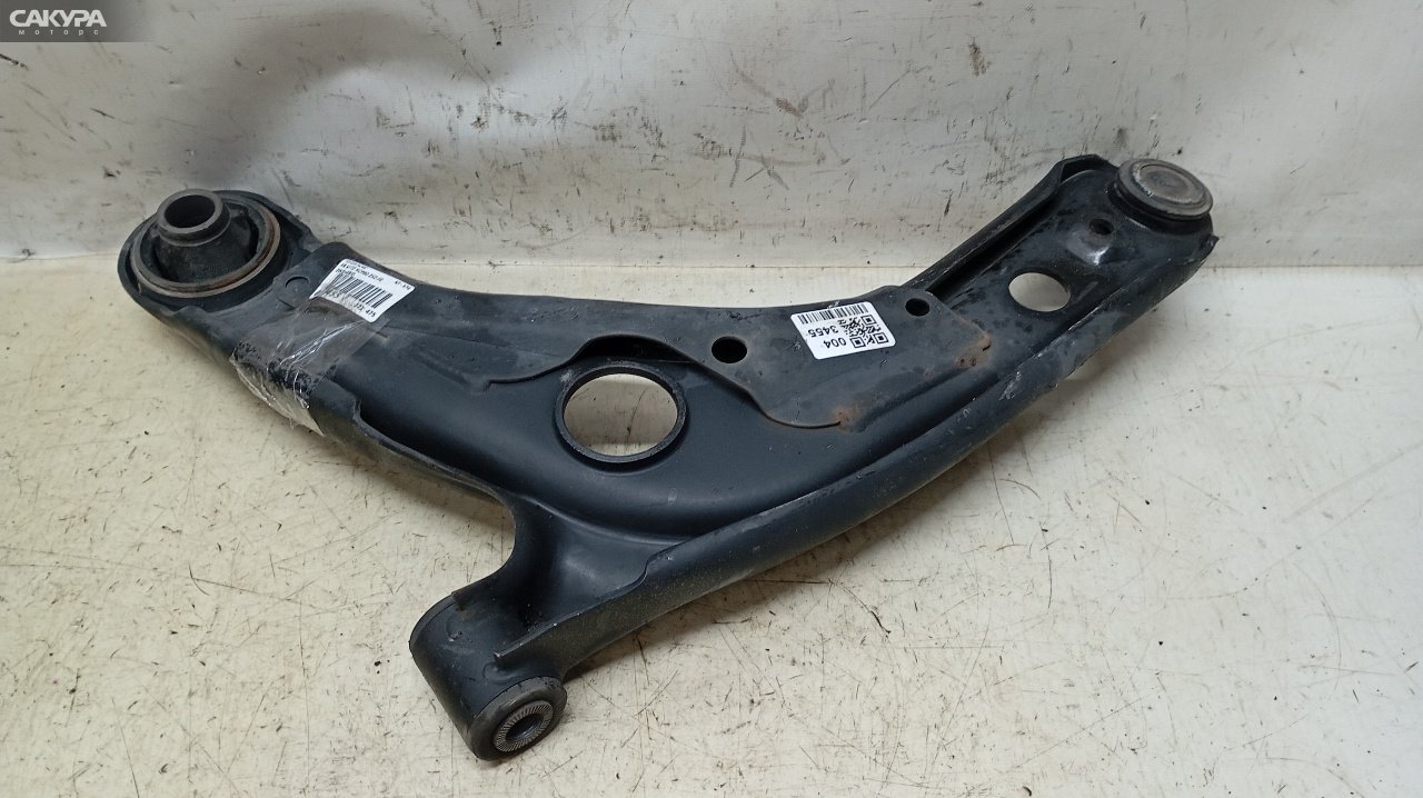 Рычаг подвески передний правый Toyota Vitz SCP90 2SZ-FE: купить в Сакура Красноярск.