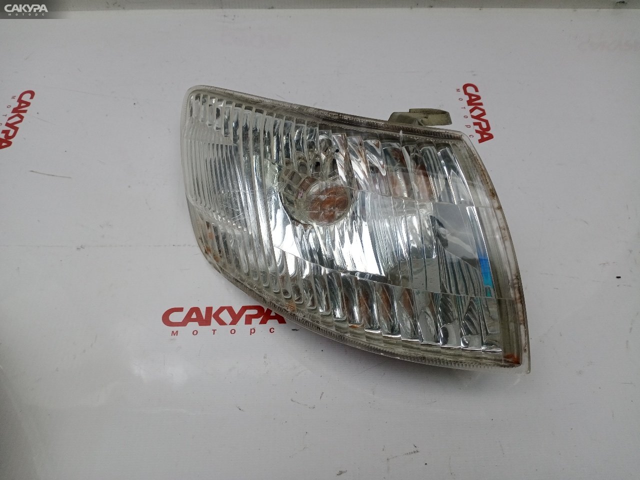 Габарит правый Toyota Corona Premio AT211 7A-FE 20-395: купить в Сакура Красноярск.