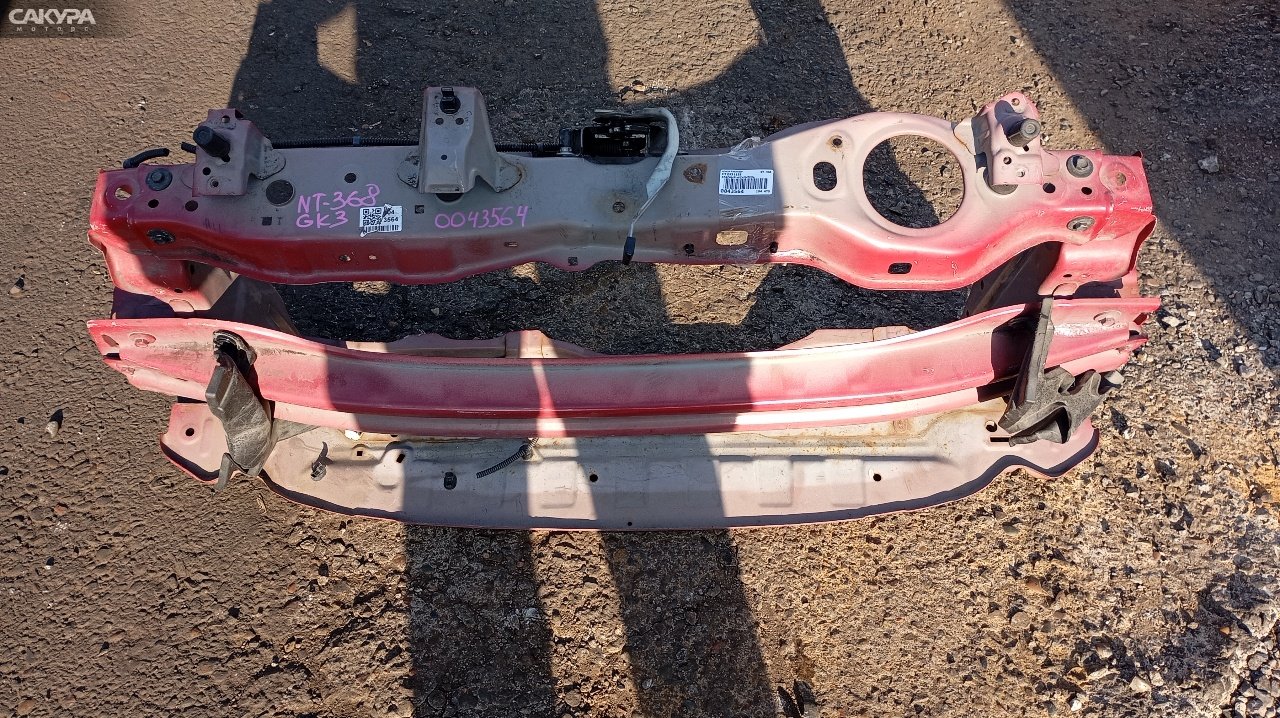 Рамка радиатора Honda FIT GK3 L13B: купить в Сакура Красноярск.