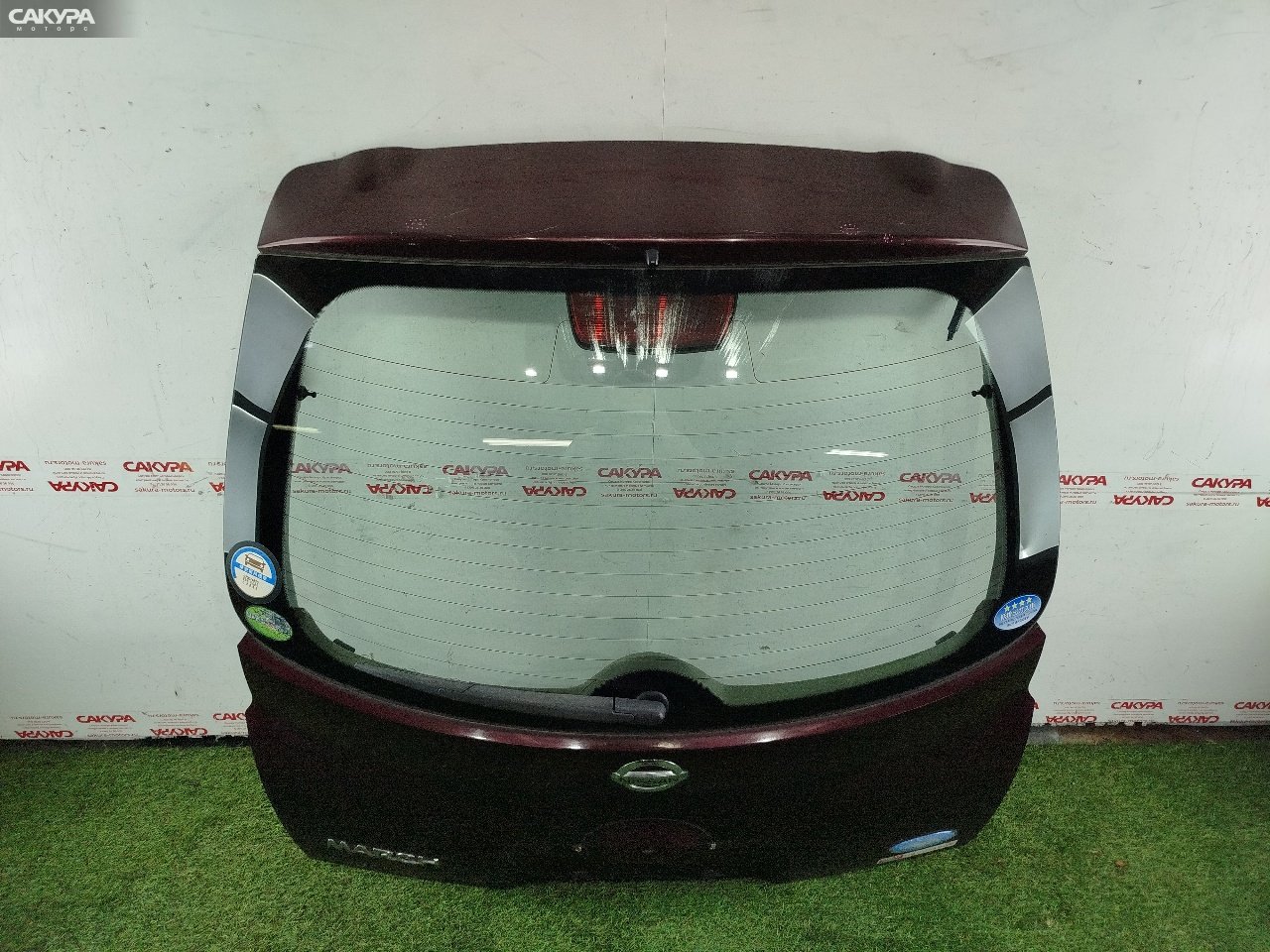 Дверь багажника Nissan March AK12 CR12DE: купить в Сакура Красноярск.
