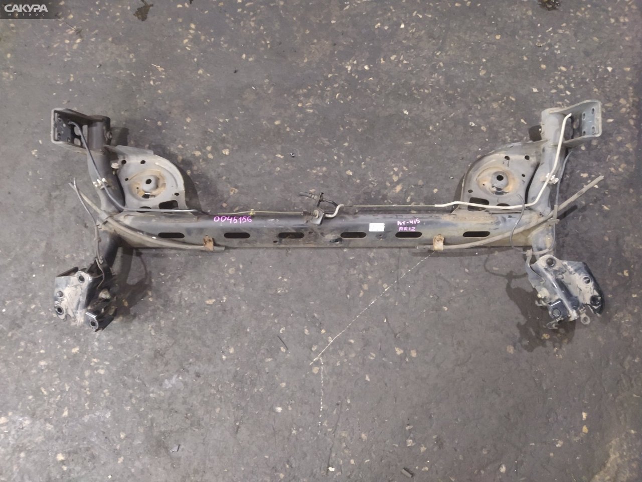 Балка поперечная задняя Nissan March AK12 CR12DE: купить в Сакура Красноярск.