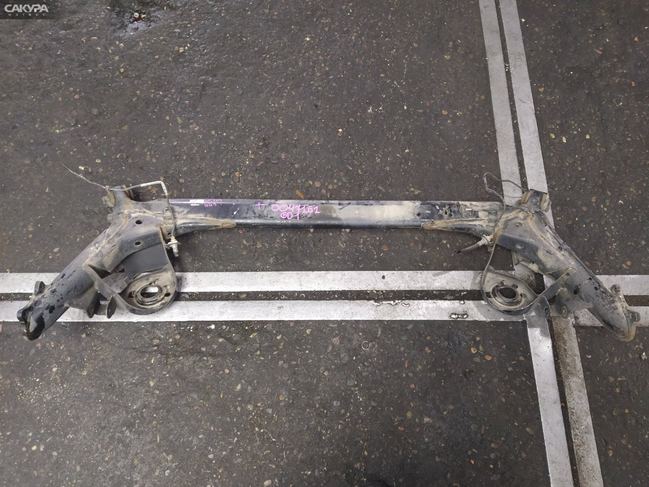 Балка поперечная задняя Honda FIT GD1 L13A: купить в Сакура Красноярск.