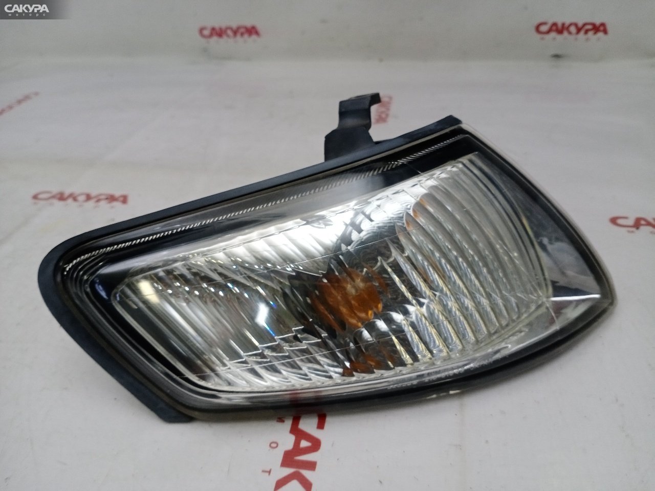 Габарит правый Mazda Capella GWEW FS-DE 210-61849: купить в Сакура Красноярск.