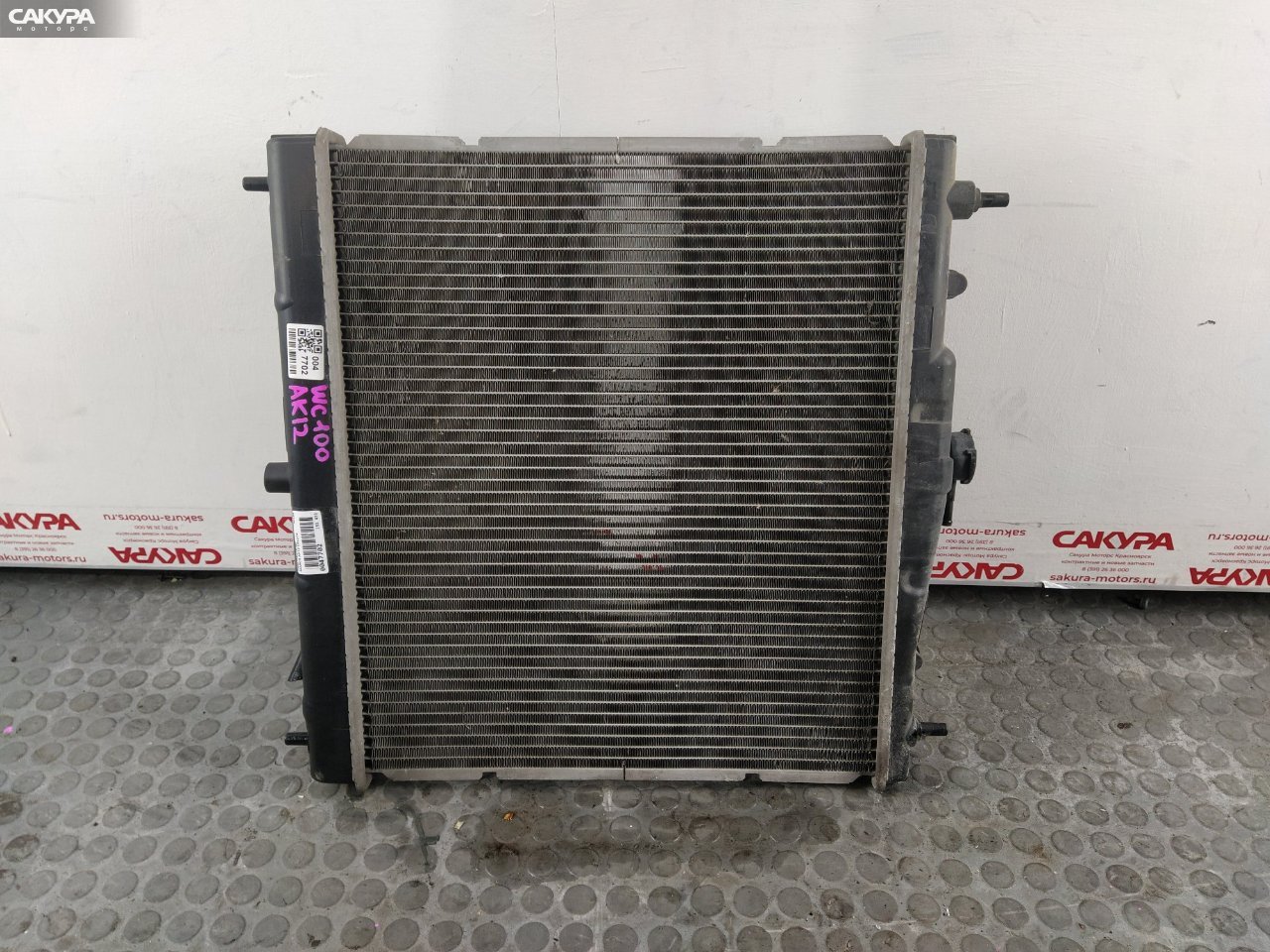 Радиатор двигателя Nissan March AK12 CR12DE: купить в Сакура Красноярск.