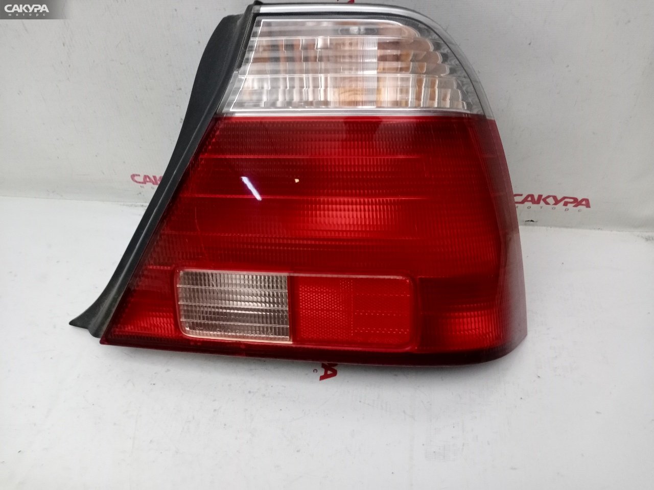 Фонарь стоп-сигнала правый Honda Ascot CE4 G20A 043-1227: купить в Сакура Красноярск.