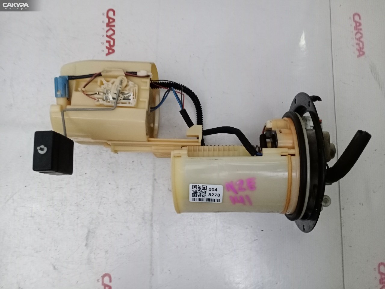 Насос топливный Toyota Corolla Axio NZE141 1NZ-FE: купить в Сакура Красноярск.