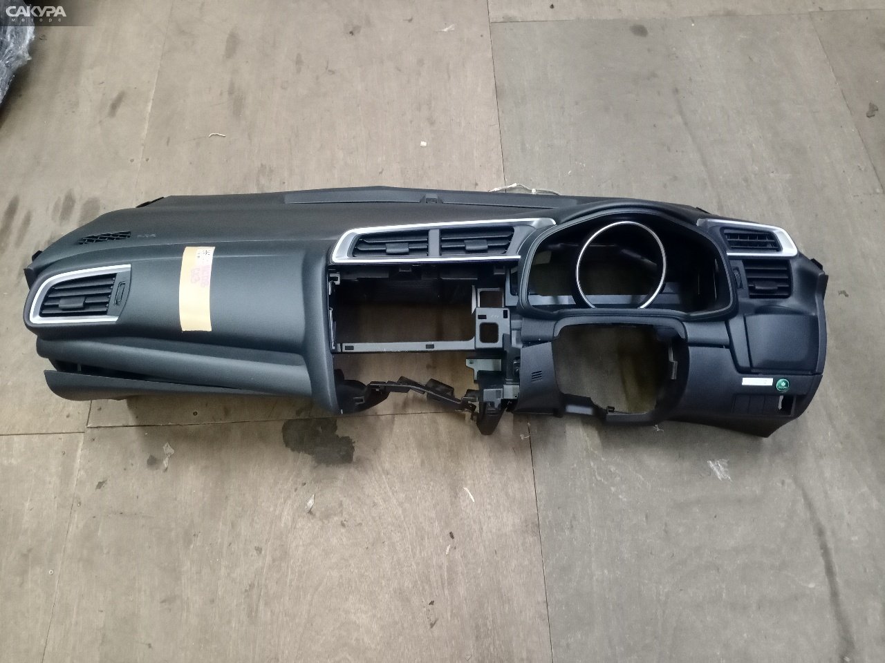 Панель передняя в салон Honda FIT GK3 L13B: купить в Сакура Красноярск.
