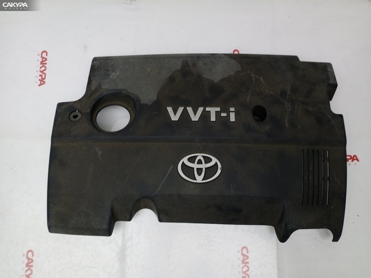 Крышка на двигатель декоративная Toyota Corolla Axio NZE141 1NZ-FE: купить в Сакура Красноярск.