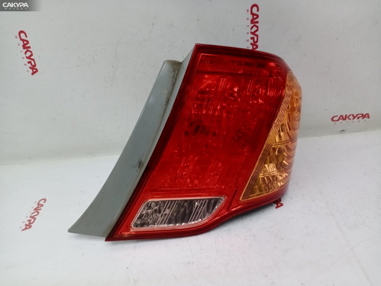 Фонарь стоп-сигнала правый Toyota Corolla Axio NZE141 1NZ-FE 12-512: купить в Сакура Красноярск.