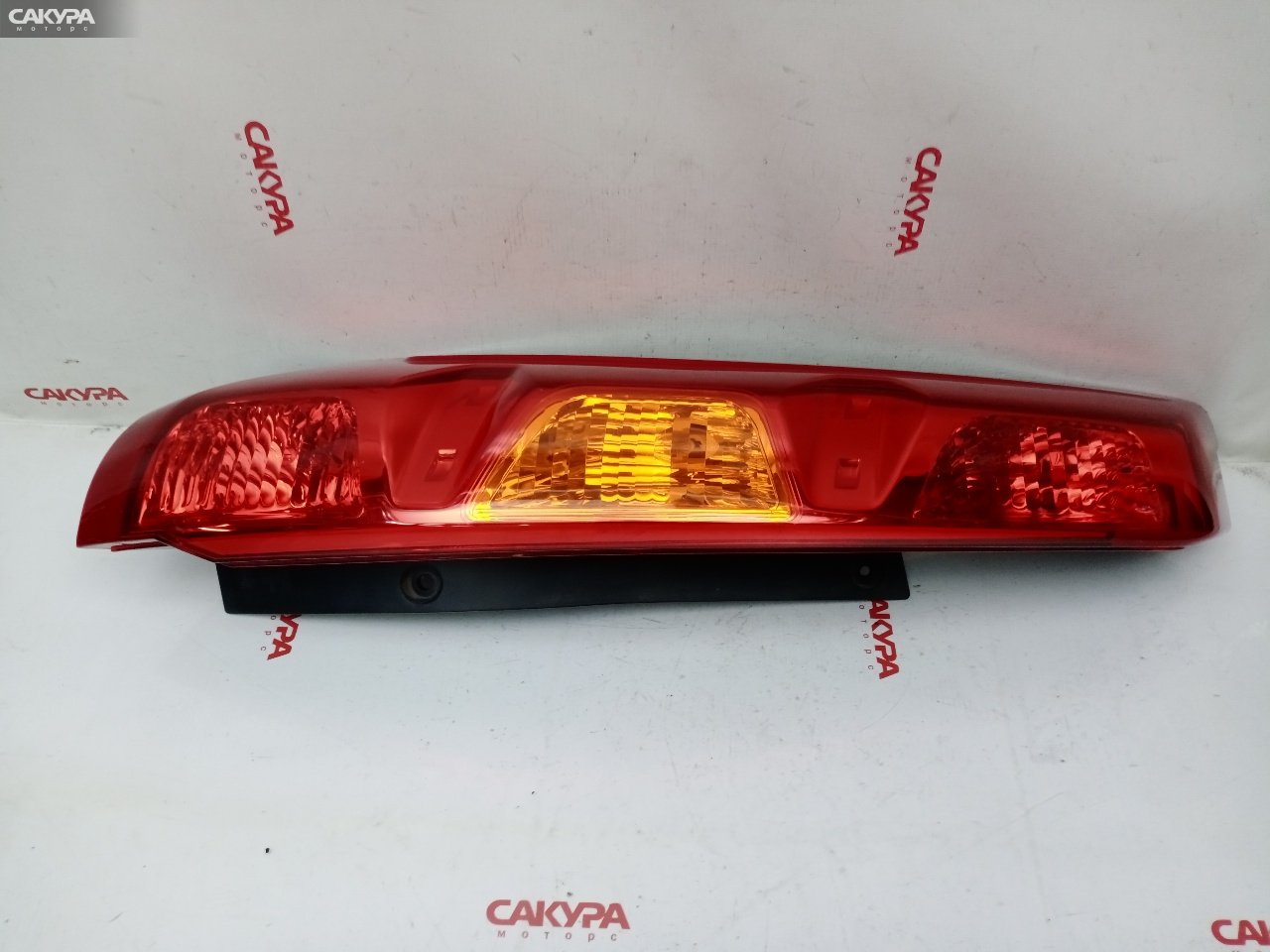 Фонарь стоп-сигнала левый Nissan X-TRAIL NT31 MR20DE 220-63929: купить в Сакура Красноярск.