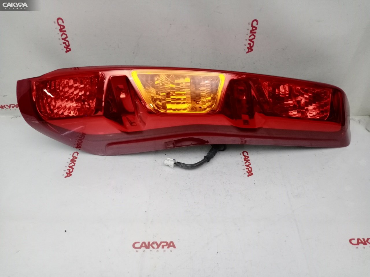 Фонарь стоп-сигнала правый Nissan X-TRAIL TNT31 QR25DE 220-63929: купить в Сакура Красноярск.