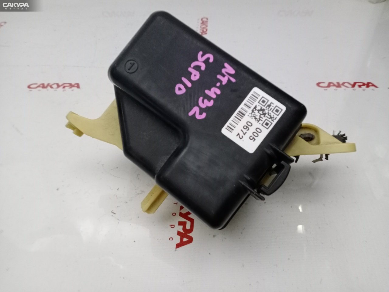 Блок реле и предохранителей Toyota Vitz SCP10 1SZ-FE: купить в Сакура Красноярск.