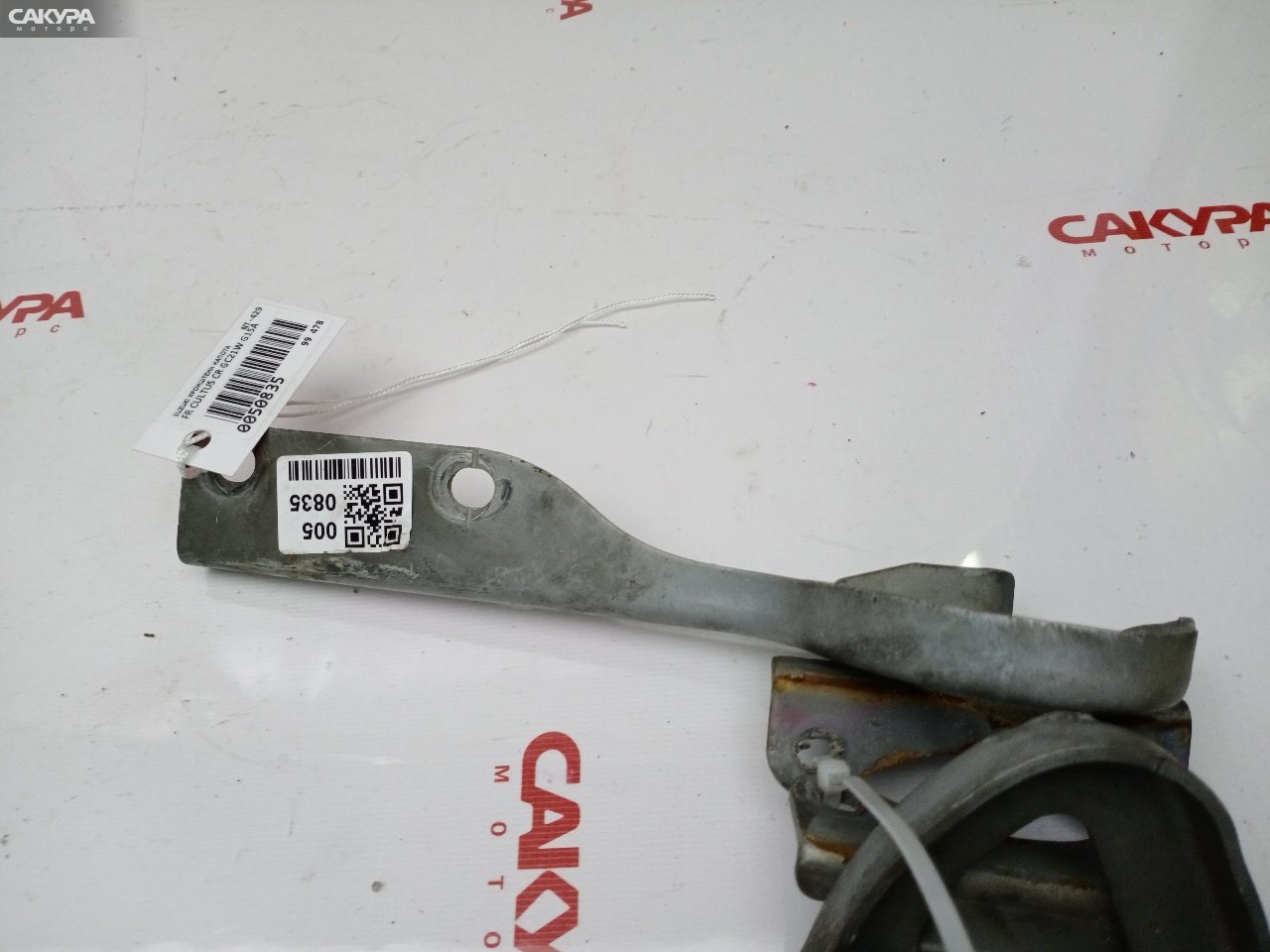 Кронштейн капота передний правый Suzuki Cultus Crescent GC21W G15A: купить в Сакура Красноярск.