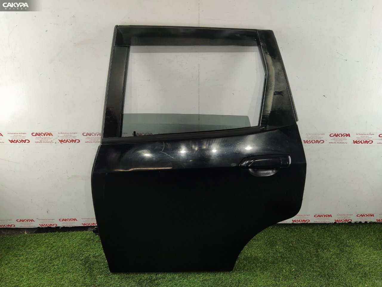Дверь боковая задняя левая Honda FIT GD1 L13A: купить в Сакура Красноярск.