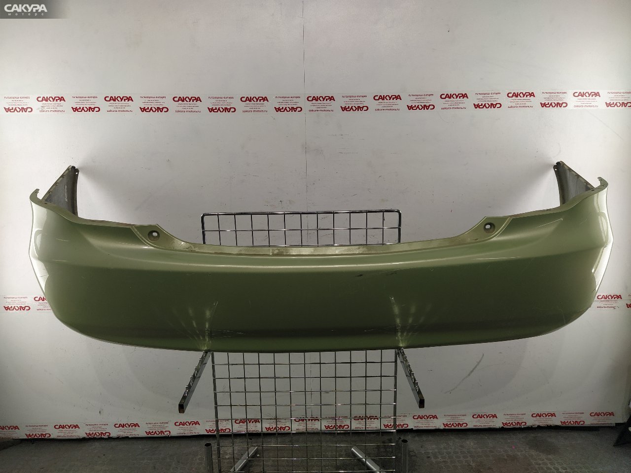 Бампер задний Toyota Corolla Axio ZRE142 2ZR-FE: купить в Сакура Красноярск.