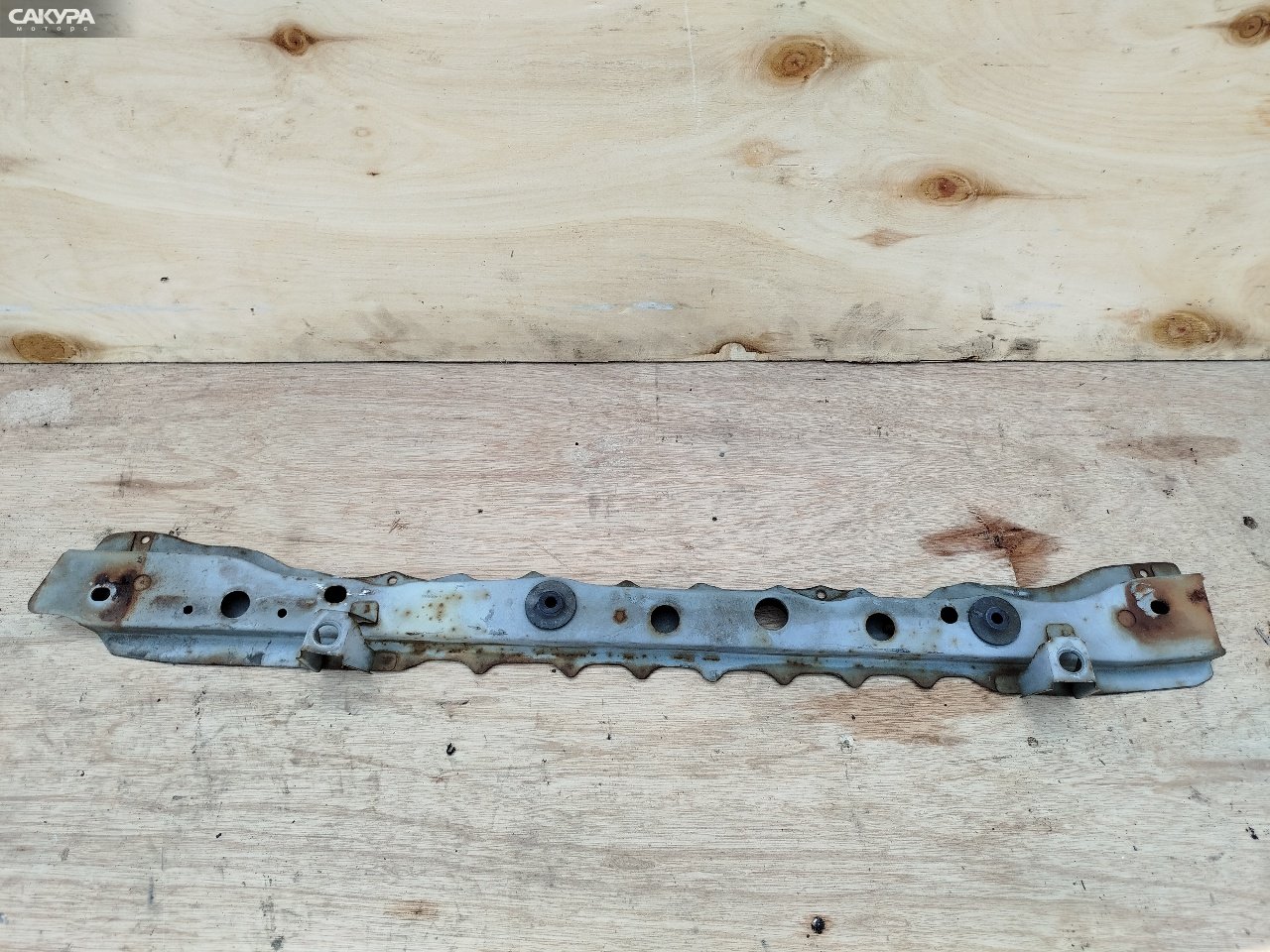 Рамка радиатора нижняя Nissan March AK12 CR12DE: купить в Сакура Красноярск.