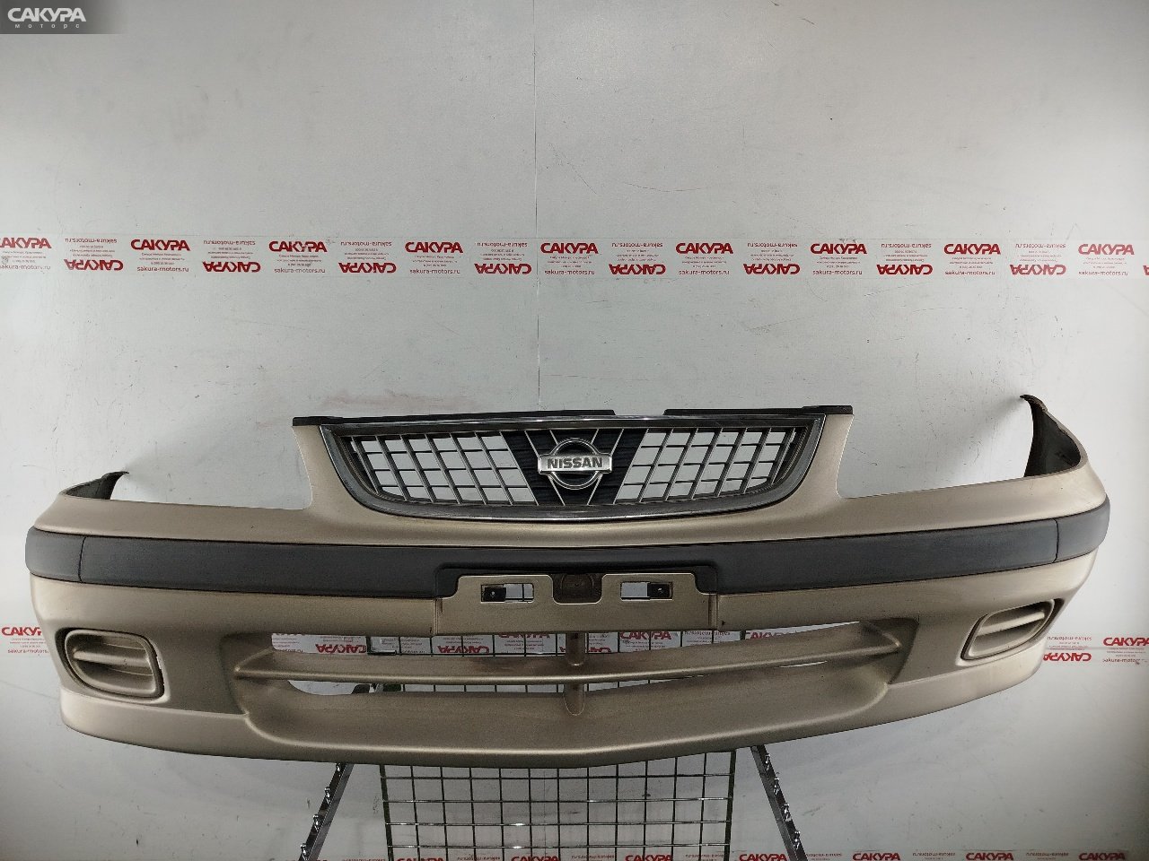 Бампер передний Nissan Sunny FB15 QG15DE G2A4Y1: купить в Сакура Красноярск.