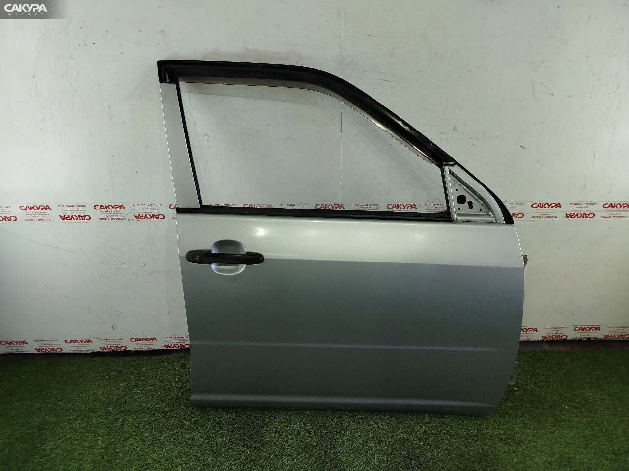 Дверь боковая передняя правая Toyota Probox NCP51V 1NZ-FE: купить в Сакура Красноярск.