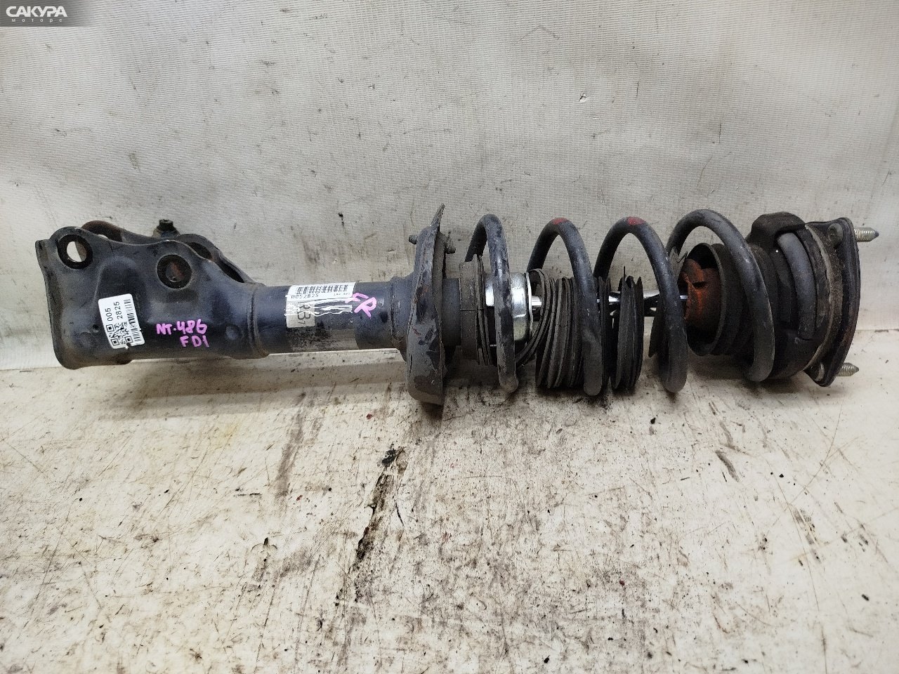 Стойка подвески передняя правая Honda Civic FD1 R18A: купить в Сакура Красноярск.
