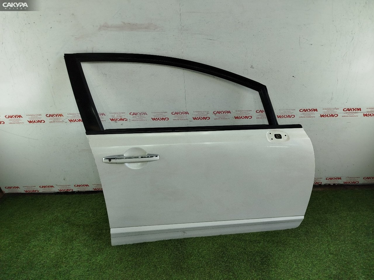 Дверь боковая передняя правая Honda Civic FD1 R18A: купить в Сакура Красноярск.