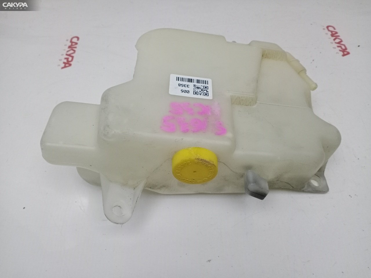 Бачок расширительный Nissan Laurel HC35 RB20DE: купить в Сакура Красноярск.