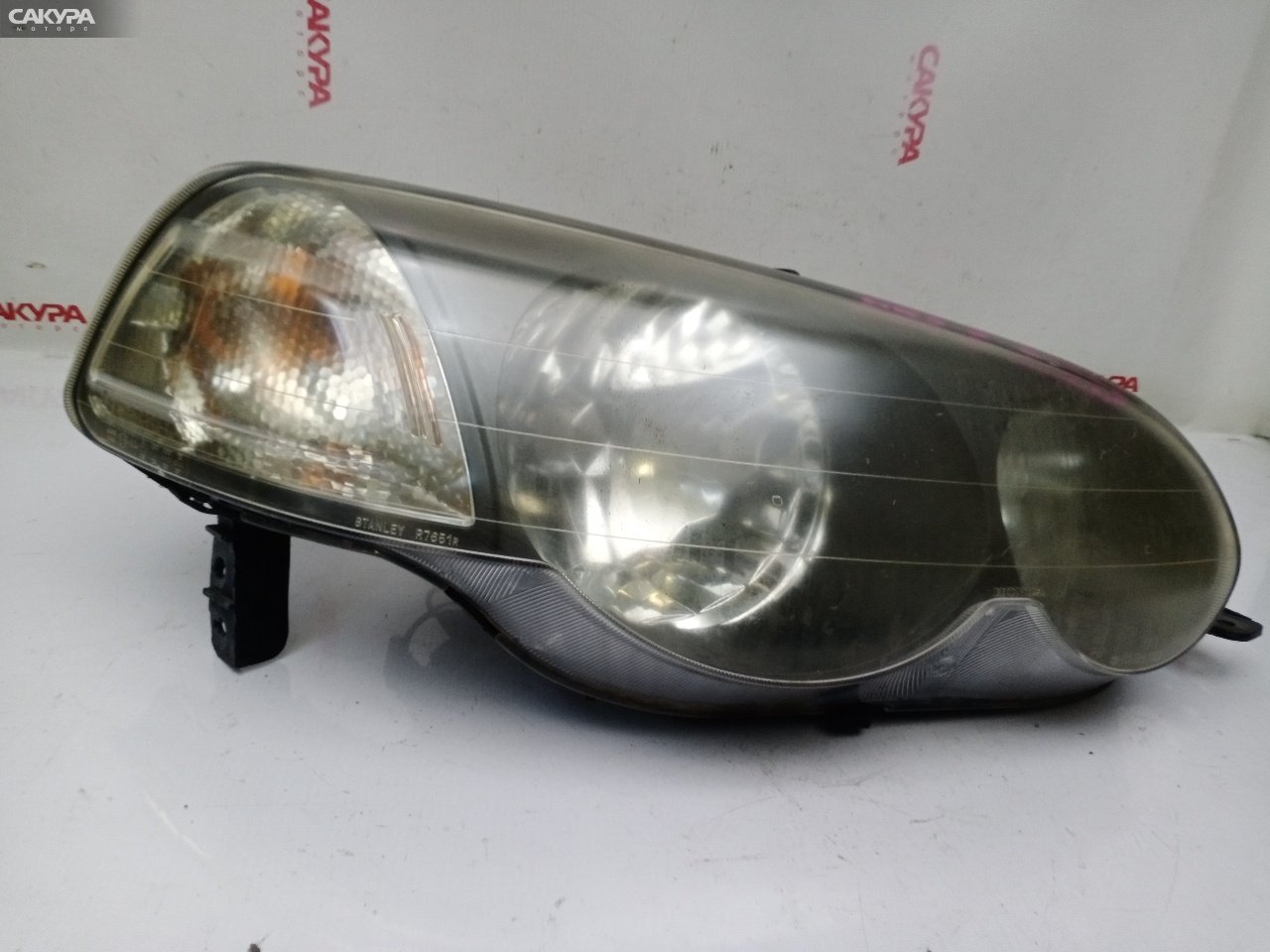 Фара правая Honda HR-V GH3 D16A R7651: купить в Сакура Красноярск.