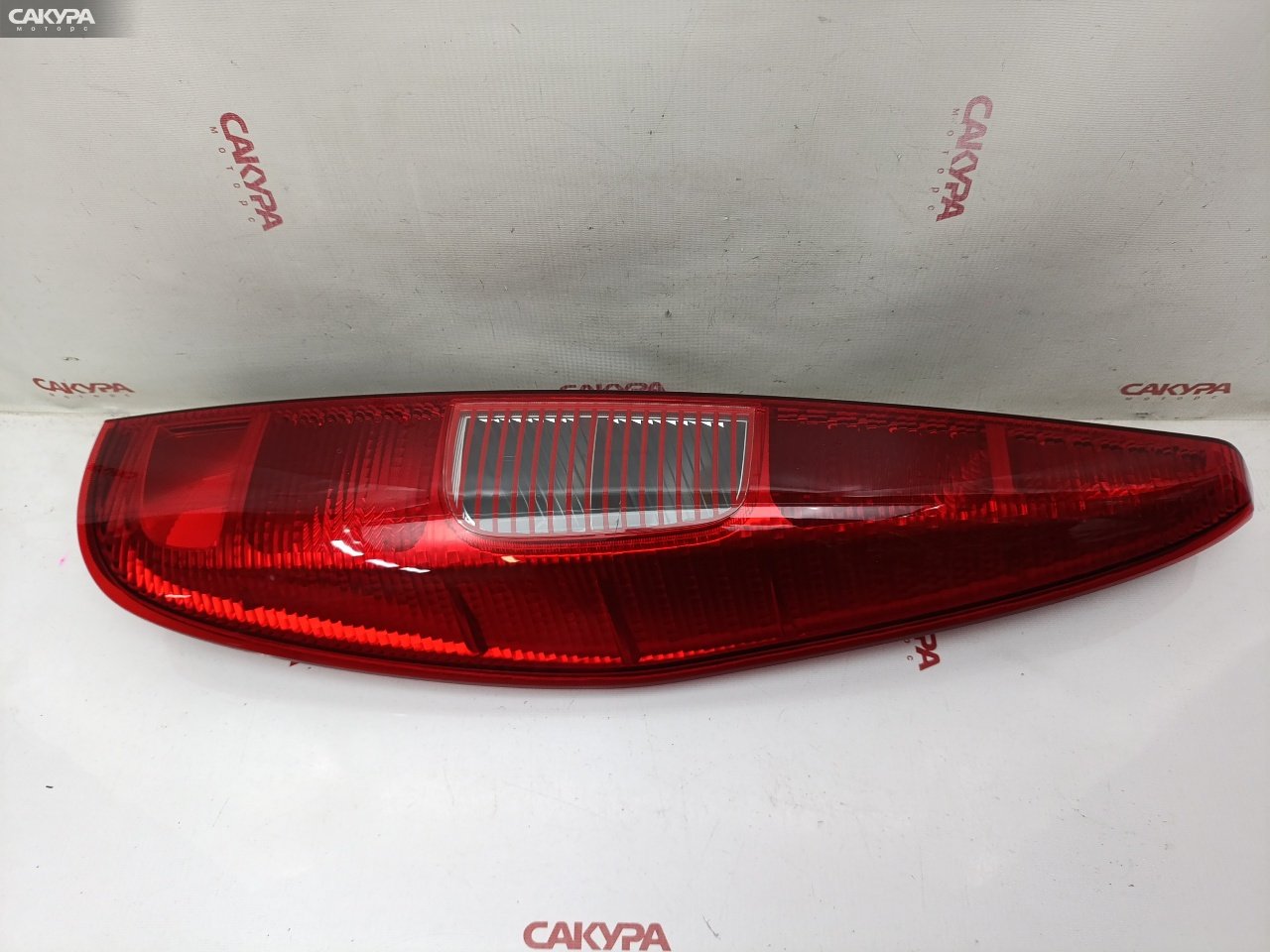 Фонарь стоп-сигнала правый Mitsubishi Colt Z25A 4G19 P3144: купить в Сакура Красноярск.