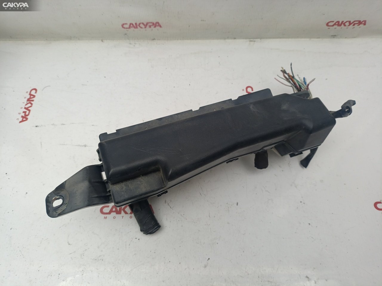 Блок реле и предохранителей Toyota Corolla Spacio NZE121N 1NZ-FE: купить в Сакура Красноярск.
