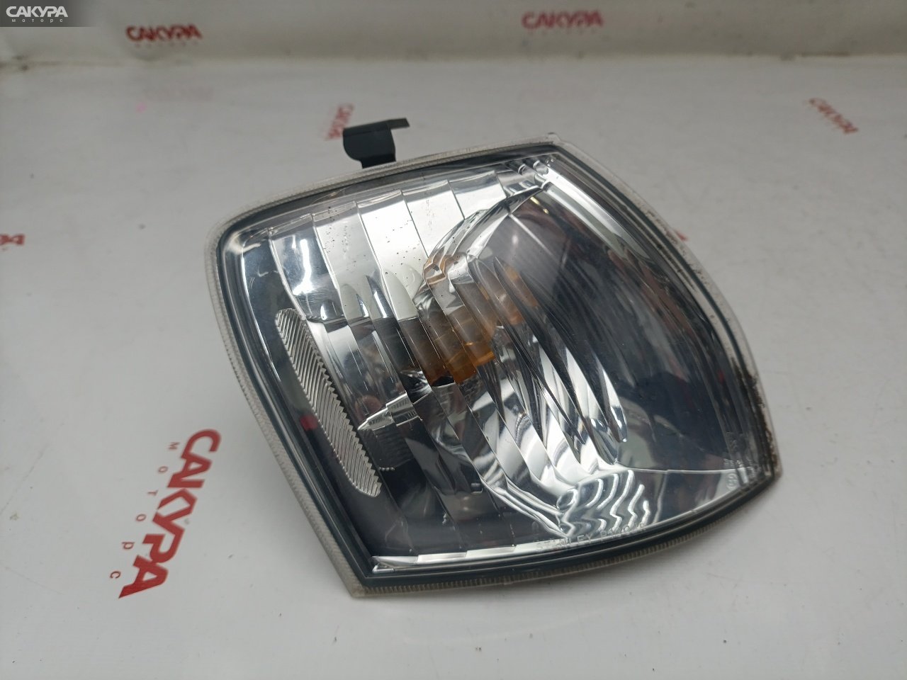Габарит правый Mazda Demio DW3W B3E P1002: купить в Сакура Красноярск.