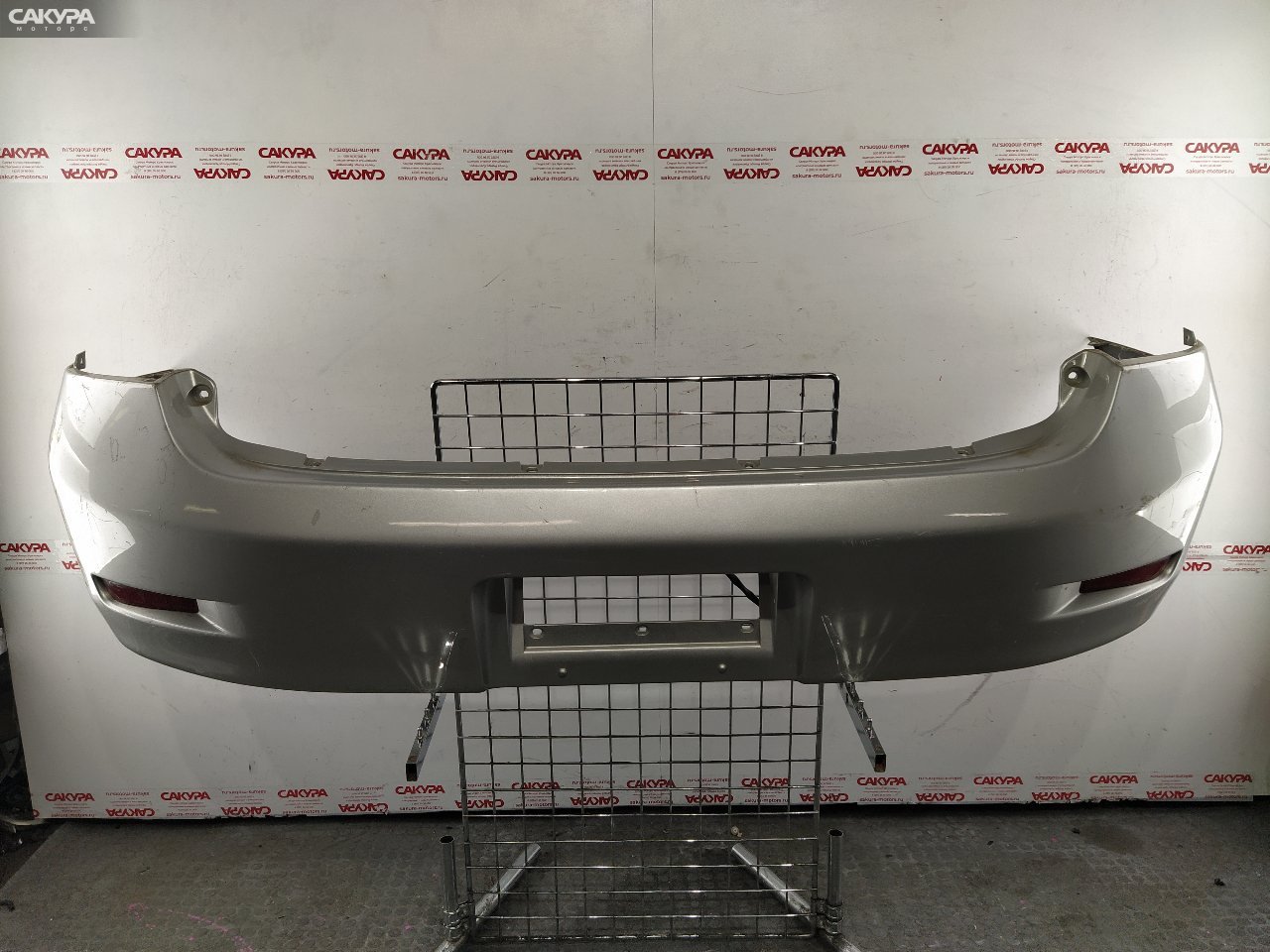 Бампер задний Toyota Gaia ACM10G 1AZ-FSE: купить в Сакура Красноярск.