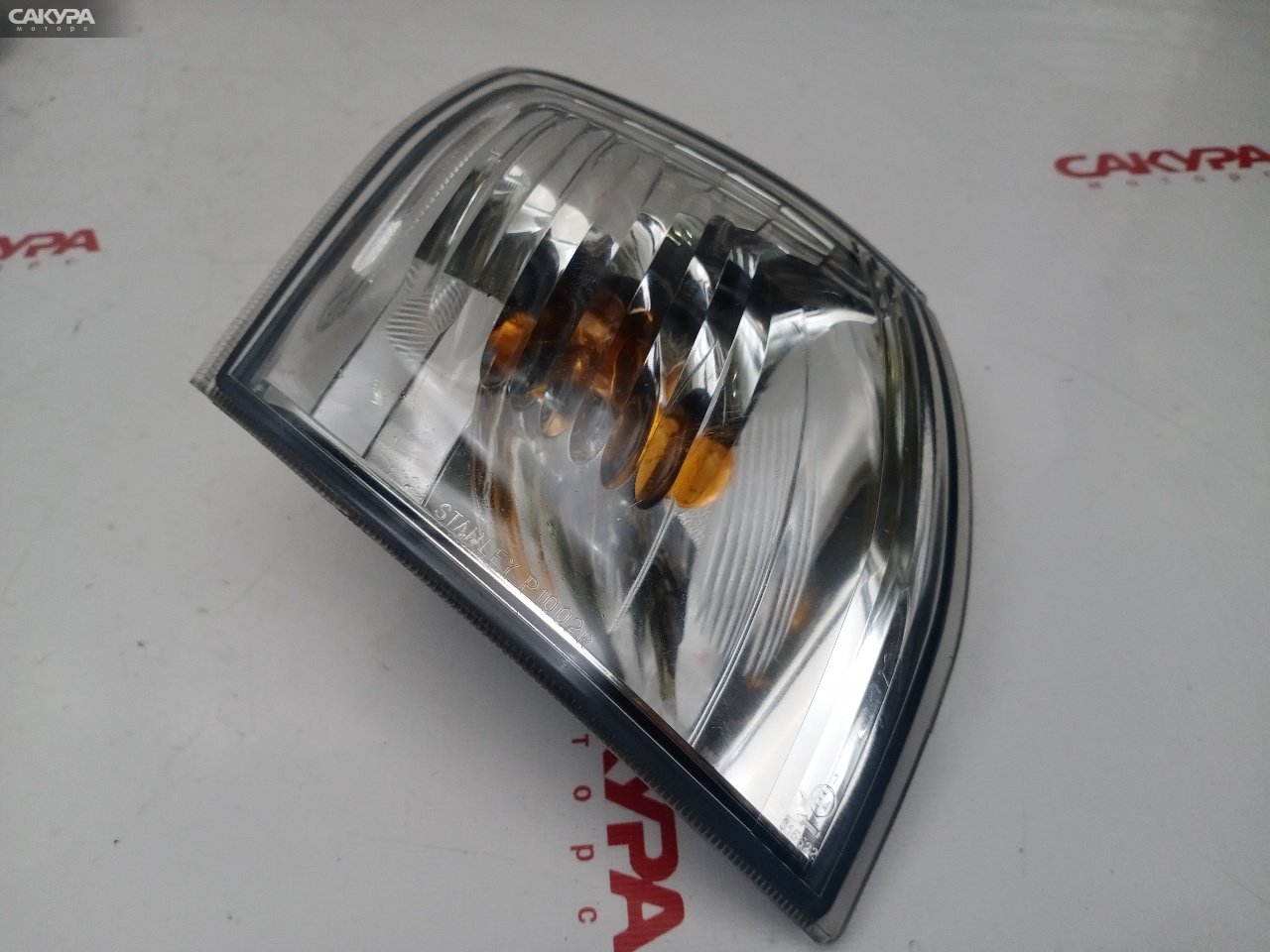 Габарит правый Mazda Demio DW3W B3E P1002: купить в Сакура Красноярск.