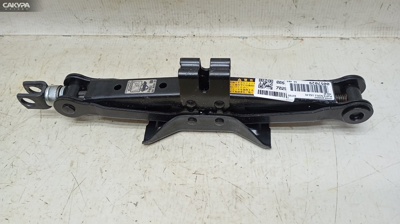Домкрат Toyota Platz SCP11 1SZ-FE: купить в Сакура Красноярск.