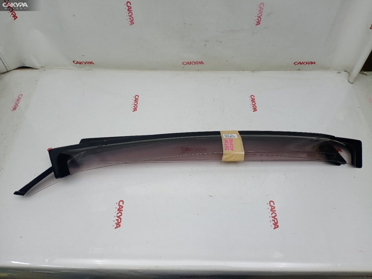 Ветровик Toyota Corolla Spacio NZE121N 1NZ-FE: купить в Сакура Красноярск.
