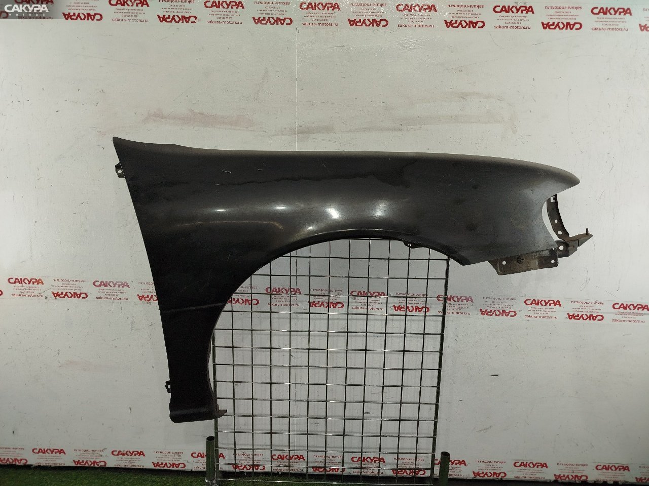 Крыло переднее правое Nissan Sunny FB14 GA15DE: купить в Сакура Красноярск.