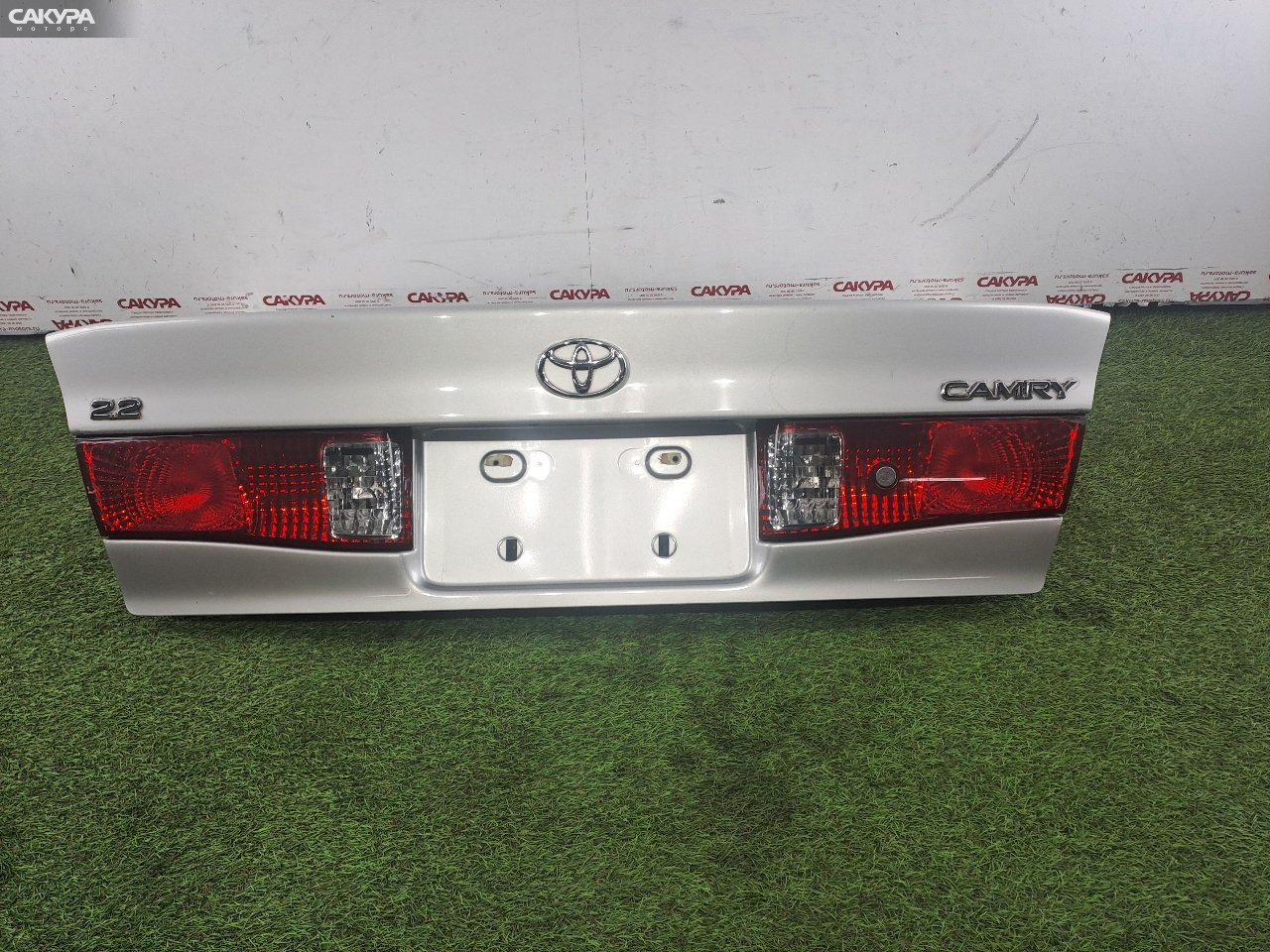 Крышка багажника Toyota Camry Gracia SXV20 5S-FE: купить в Сакура Красноярск.