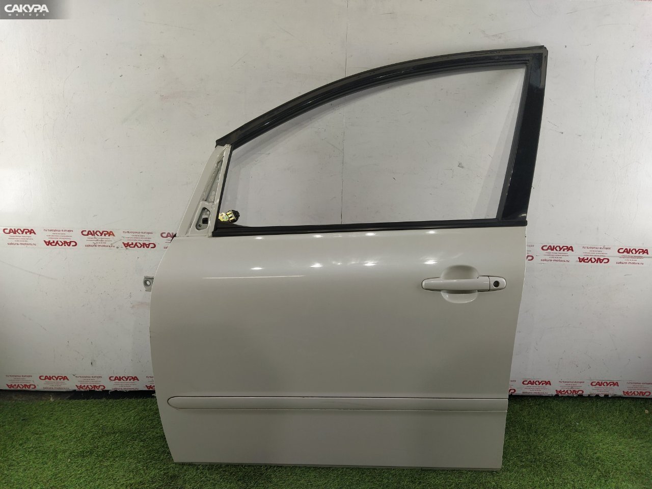 Дверь боковая передняя левая Toyota Ipsum ACM21W 2AZ-FE: купить в Сакура Красноярск.